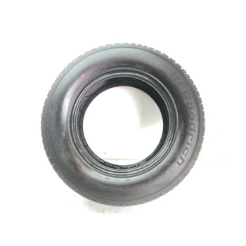 Recambio de neumatico para para varios modelos referencia OEM IAM 23565R16 BFGOODRICH ACTIVAN