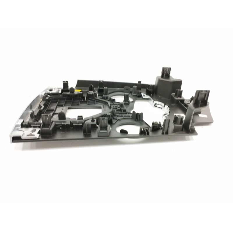 MOLDURAS DELANTERAS DE LA CONSOLA CENTRAL