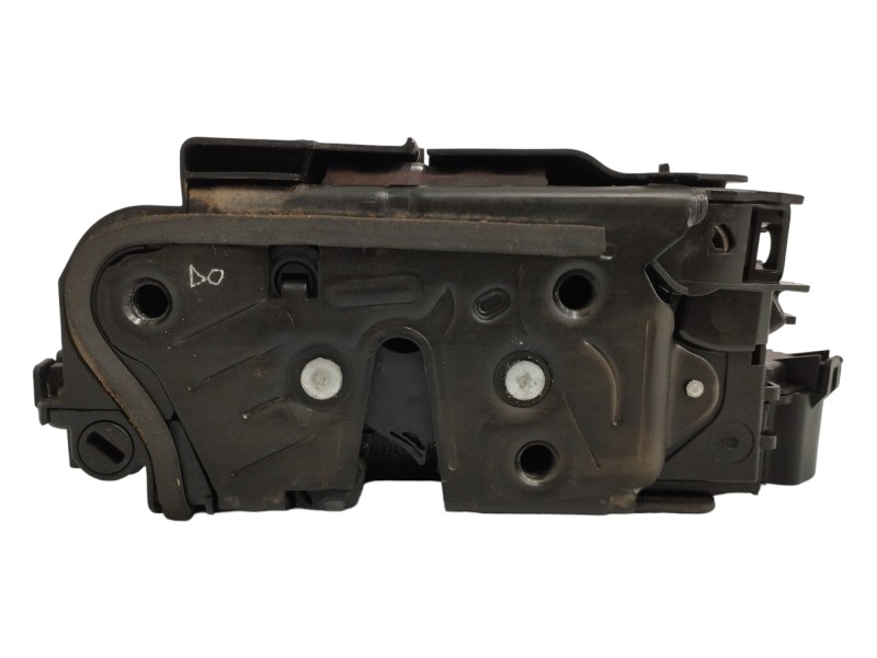 Recambio de cerradura puerta delantera derecha para skoda fabia combi 1.0 mpi referencia OEM IAM 5TB837016A  