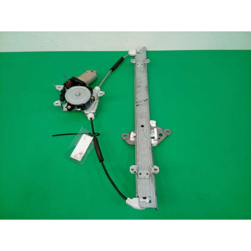 Recambio de elevalunas delantero derecho para nissan x-trail (t30) elegance referencia OEM IAM FUNDA 807308991C 