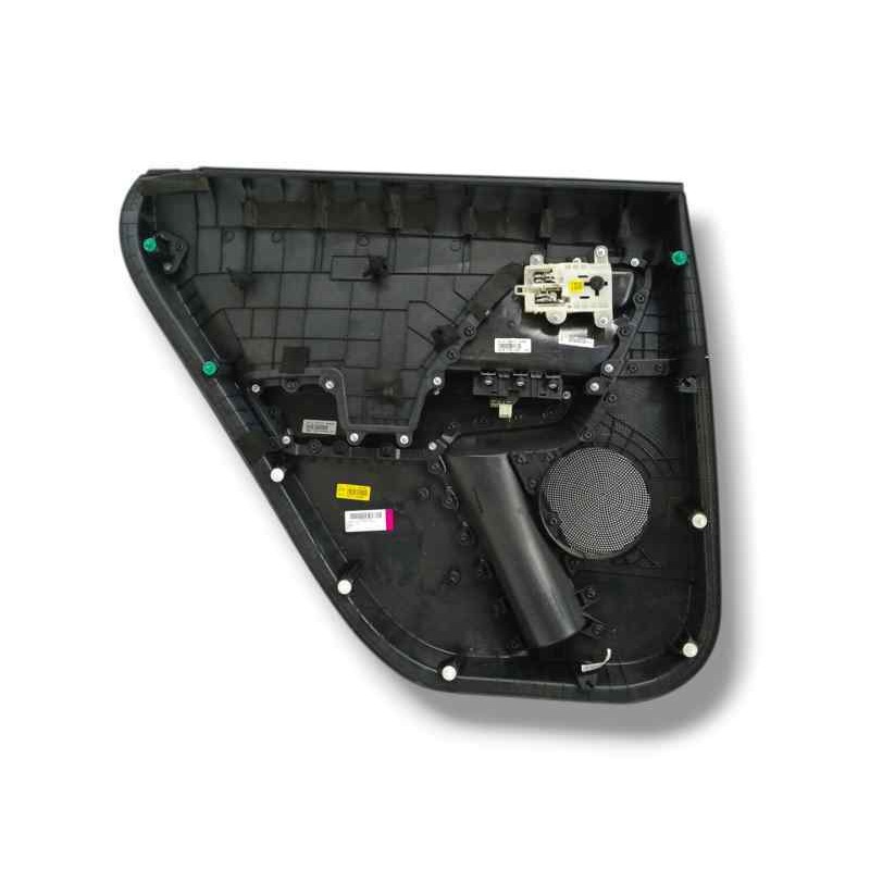 GUARNECIDO PUERTA TRASERA DERECHA