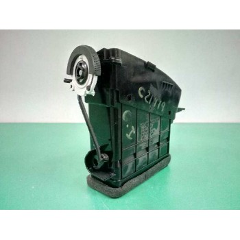 Recambio de rejilla aireadora para hyundai i30 1.4 cat referencia OEM IAM 974102R000 CENTRAL IZQUIERDA 