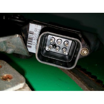 Recambio de elevalunas delantero derecho para opel corsa b swing referencia OEM IAM TIJERA 6207010 