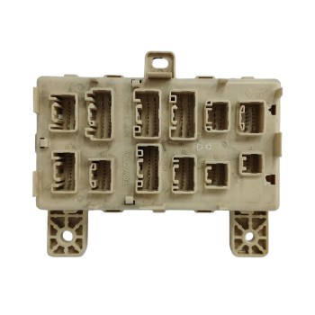 Recambio de caja reles / fusibles para lexus rx (_u3_) 400h awd (mhu38_) referencia OEM IAM  OBSERVAR FOTOS 