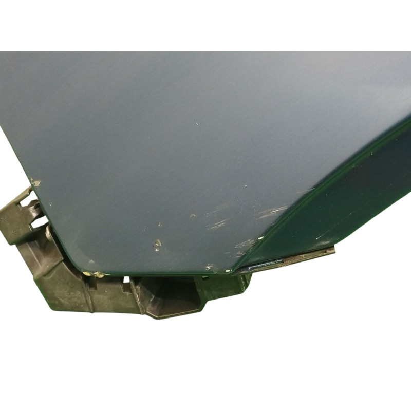 ALETA DELANTERA IZQUIERDA