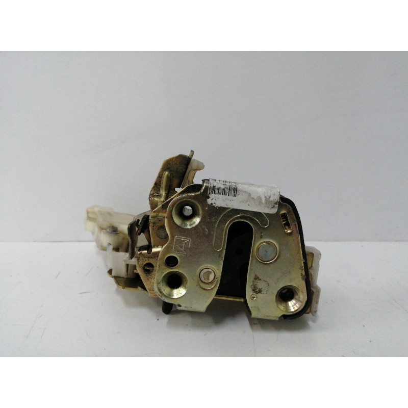 Recambio de cerradura puerta trasera izquierda para nissan terrano/terrano.ii (r20) 2.7 turbodiesel referencia OEM IAM 8255350J0