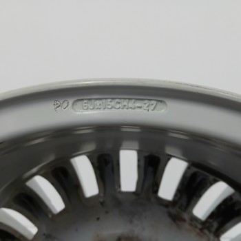 Recambio de llanta para citroën c3 1.4 hdi referencia OEM IAM 5402F7 6JX15CH4 ET27 4H 4X108