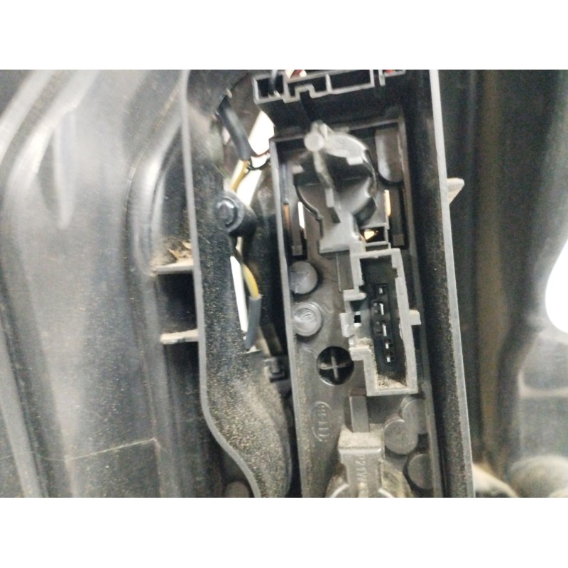 PILOTO TRASERO DERECHO