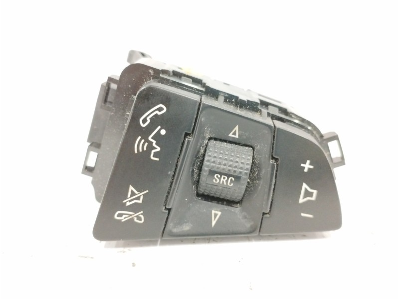 Recambio de mando volante para opel adam 1.4 16v referencia OEM IAM 13357722 LADO DERECHO 