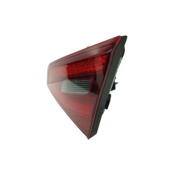 Recambio de piloto trasero derecho interior para audi a3 sportback (8va) ambiente referencia OEM IAM 8V4945094A  