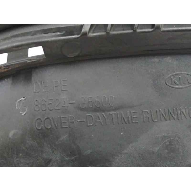 MOLDURAS DELANTERAS LADO DERECHO