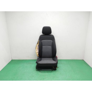 ASIENTO DELANTERO DERECHO NECESITA REPARACION 