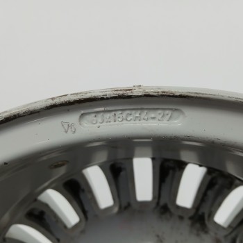 Recambio de llanta para citroën c3 1.4 hdi referencia OEM IAM 5402F7 6JX15CH4 ET27 4H 4X108