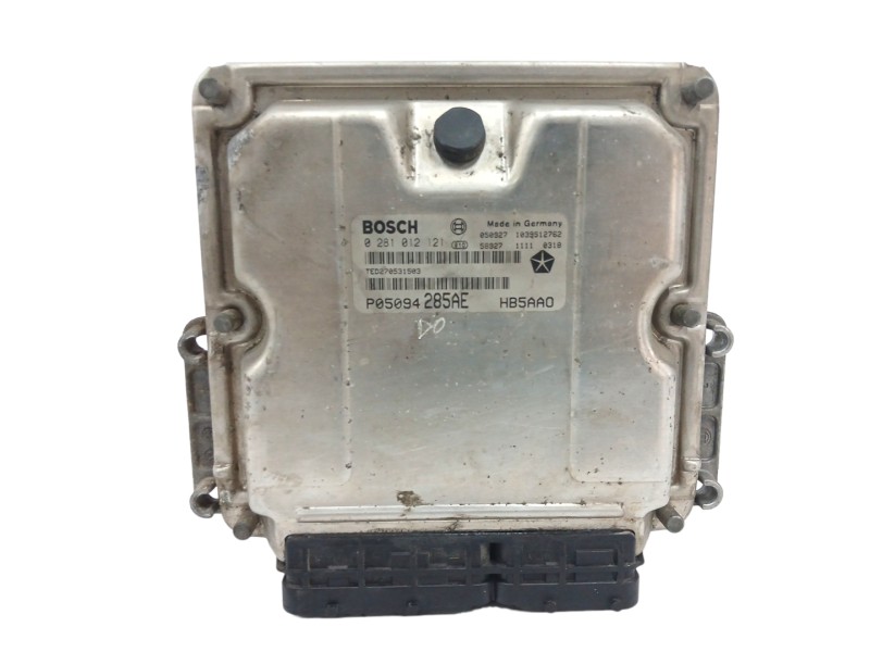 Recambio de centralita motor uce para chrysler voyager (rg) 2.8 crd cat referencia OEM IAM P05094285AE 0281012121 
