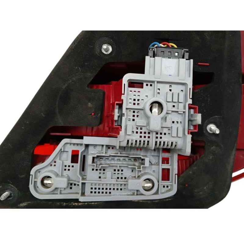 PILOTO TRASERO IZQUIERDO 601000L