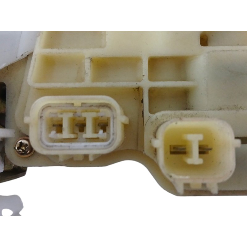 CERRADURA PUERTA DELANTERA IZQUIERDA