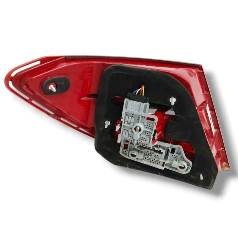 PILOTO TRASERO DERECHO 601000R