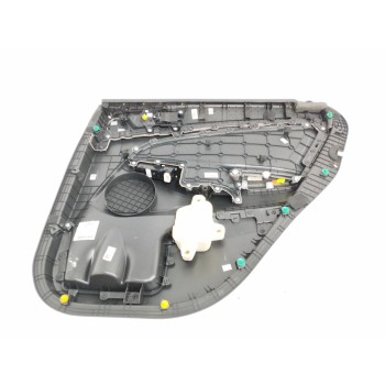 Recambio de guarnecido puerta trasera izquierda para hyundai tucson 1.6 cat referencia OEM IAM 83351D7000 NEGRO 