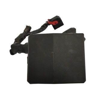 CAJA RELES / FUSIBLES PR06102000 