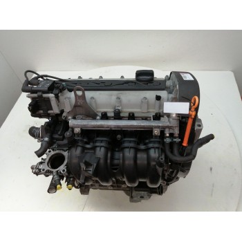 Recambio de motor completo para volkswagen polo berlina (6n2) 1.4 16v referencia OEM IAM AUA  