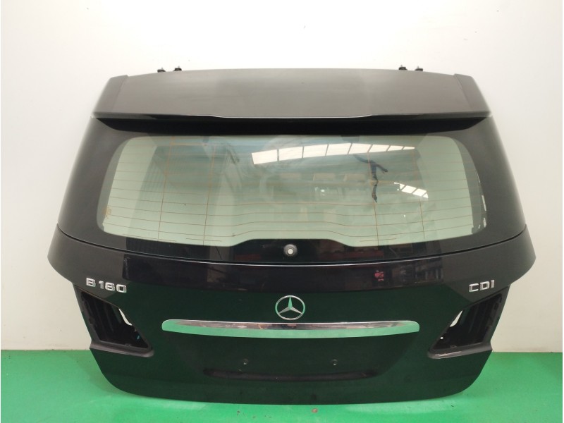 Recambio de porton trasero para mercedes-benz clase b (w246) 1.5 cdi cat referencia OEM IAM A2467400105  