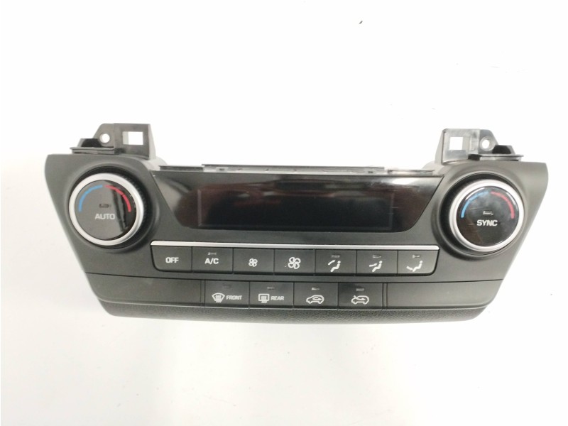 Recambio de mando climatizador para hyundai tucson 1.6 cat referencia OEM IAM 97250D7FB0 Recambio de mando climatizador para hyundai tucson 1.6 cat referencia OEM IAM 97250D7FB0
