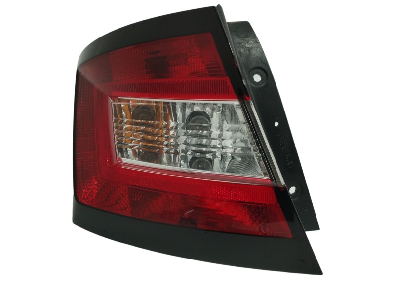 Recambio de piloto trasero izquierdo para skoda fabia combi 1.0 mpi referencia OEM IAM 6V6945095  