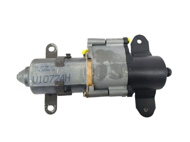 Recambio de motor cierre centralizado trasero izquierdo para chrysler voyager (rg) 2.8 crd cat referencia OEM IAM 7746804602 Recambio de motor cierre centralizado trasero izquierdo para chrysler voyager (rg) 2.8 crd cat referencia OEM IAM 7746804602