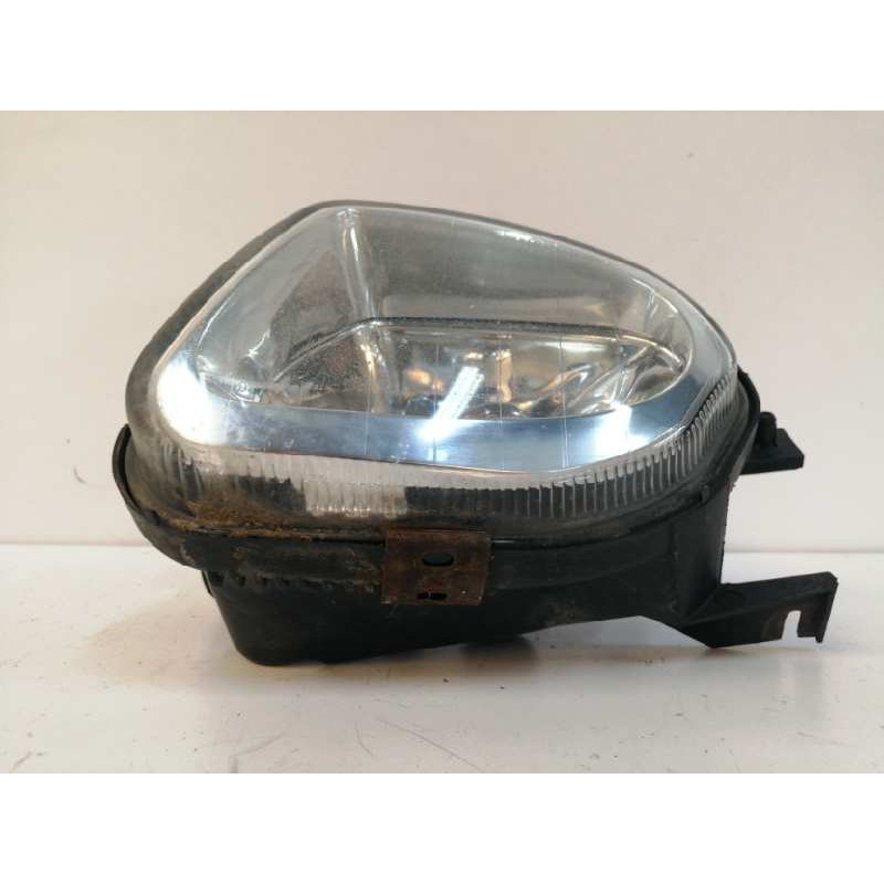 FARO ANTINIEBLA IZQUIERDO