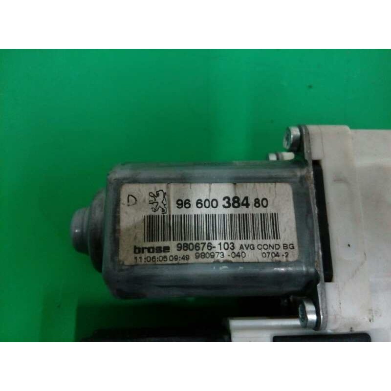 ELEVALUNAS DELANTERO IZQUIERDO 9660038480