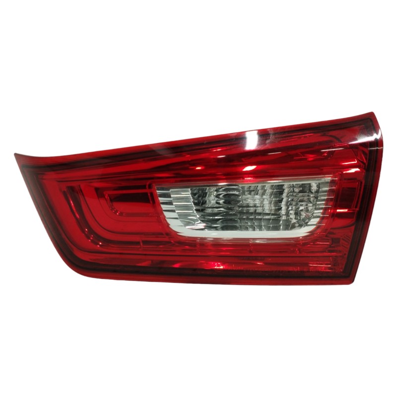 Recambio de piloto trasero derecho interior para mitsubishi asx (ga0w) 1.8 di-d cat referencia OEM IAM 8336A085  