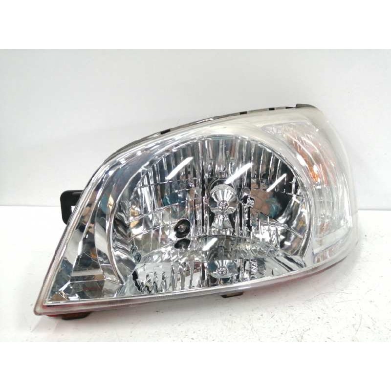 Recambio de faro izquierdo para hyundai getz (tb) 1.5 crdi copa referencia OEM IAM 921101C010  