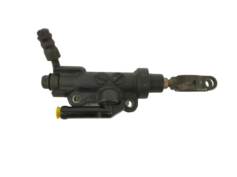 Recambio de bomba freno trasera para yamaha xj 600 / 900 diversion xj 900 s diversion (4km) referencia OEM IAM 4KM2583V0100 Recambio de bomba freno trasera para yamaha xj 600 / 900 diversion xj 900 s diversion (4km) referencia OEM IAM 4KM2583V0100