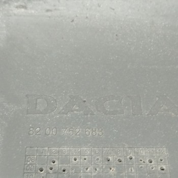 Recambio de paragolpes trasero para dacia logan 1.5 dci diesel cat referencia OEM IAM 8200752683  