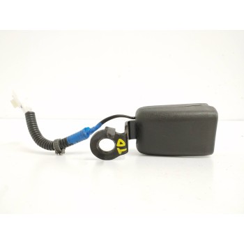 Recambio de enganche cinturon derecho para hyundai tucson 1.6 cat referencia OEM IAM 89840D7000TRY TRASERO 
