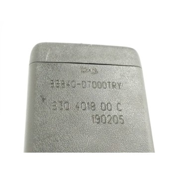 Recambio de enganche cinturon derecho para hyundai tucson 1.6 cat referencia OEM IAM 89840D7000TRY TRASERO 