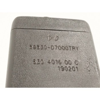 Recambio de enganche cinturon izquierdo para hyundai tucson 1.6 cat referencia OEM IAM 89830D7000TRY TRASERO 