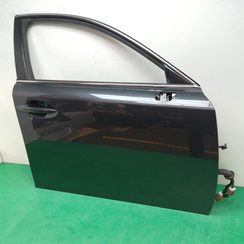 PUERTA DELANTERA DERECHA OBSERVAR FOTOS