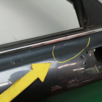 Recambio de puerta delantera derecha para lexus is200 (ds2/is2) 2.2 d-cat referencia OEM IAM  OBSERVAR FOTOS 