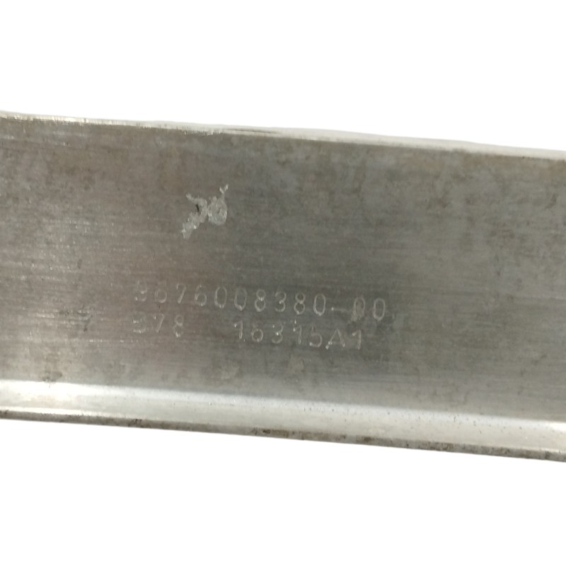 REFUERZO PARAGOLPES DELANTERO