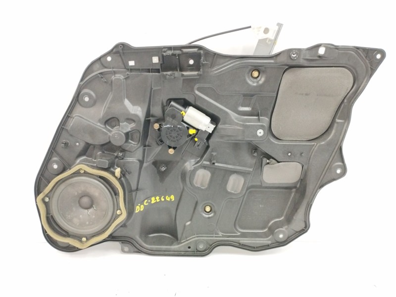 Recambio de elevalunas delantero derecho para mazda 3 berlina (bk) 2.0 16v cat referencia OEM IAM BP4K5897X Recambio de elevalunas delantero derecho para mazda 3 berlina (bk) 2.0 16v cat referencia OEM IAM BP4K5897X