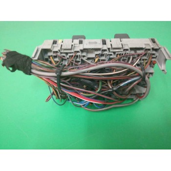 Recambio de caja reles / fusibles para ford transit caja cerrada ´06 ft 330 m (medio) lkw (camion) referencia OEM IAM 6C1T14A067