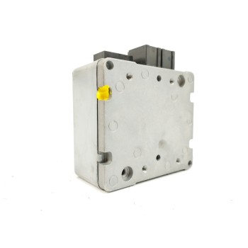 Recambio de modulo electronico para suzuki swift berlina (mz) 1.3 16v cat referencia OEM IAM 3872073K1 Q1T23892M 