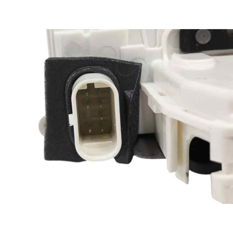 CERRADURA PUERTA DELANTERA IZQUIERDA