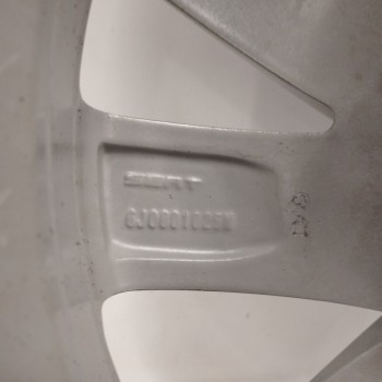 Recambio de llanta para seat ibiza st (6p8) 1.4 tdi referencia OEM IAM 6J0601025M 6X15H2 ET38 5H 5X100