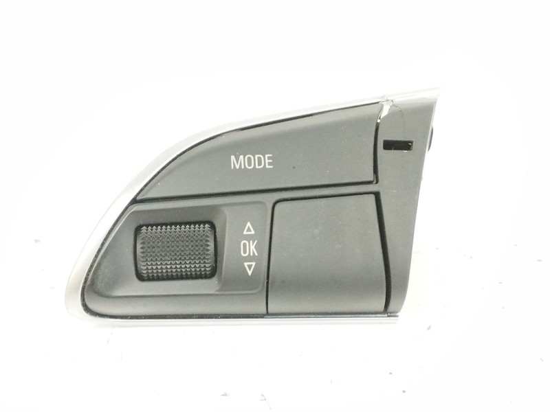 Recambio de mando volante para audi a4 ber. (b8) 2.0 16v tdi referencia OEM IAM 4L0951523C LADO IZQUIERDO 