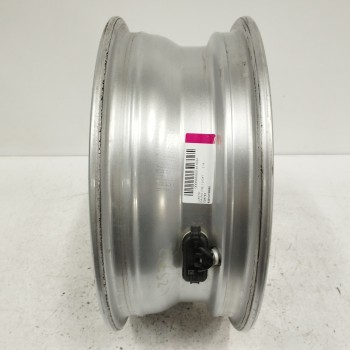 Recambio de llanta para kia rio 1.2 cat referencia OEM IAM 529101W650 5,5JX15OFFSET36 4H 4X100