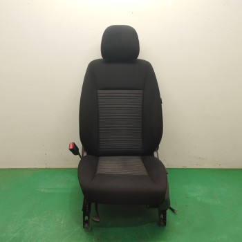 ASIENTO DELANTERO IZQUIERDO 