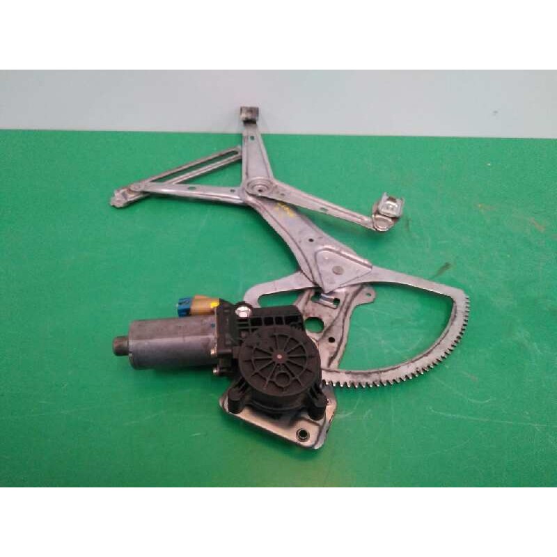 Recambio de elevalunas delantero derecho para mercedes-benz clase m (w163) 270 cdi (163.113) referencia OEM IAM TIJERA 6004PA103