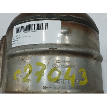 Recambio de catalizador para dacia duster ii referencia OEM IAM 208024992R C727 